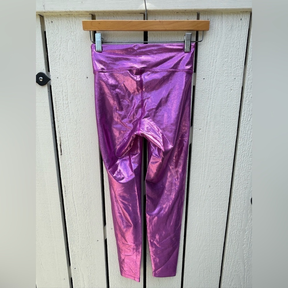 Heroine Sport Marvel Metallic Purple Leggings High-Waisted Athletic Athleisure S - Picture 3 of 3